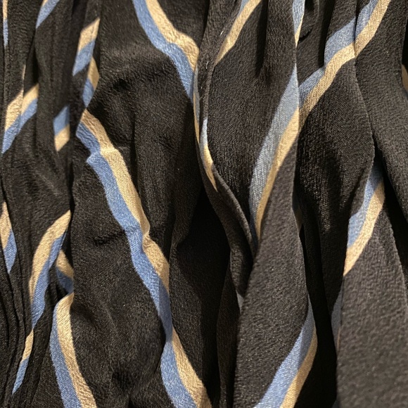 Vintage Echo Silky Scarf - Picture 3 of 3